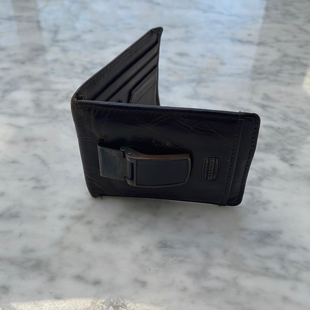 Leather Fossil Wallet with money clip